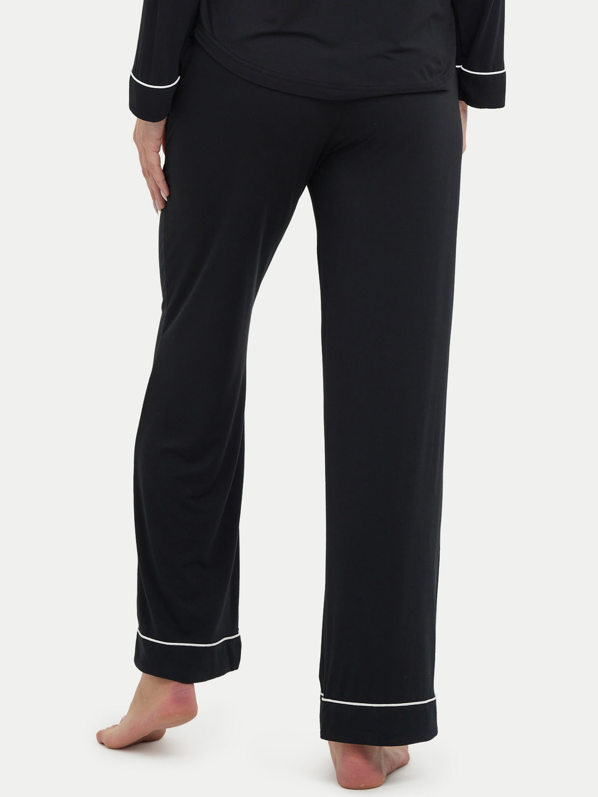 #color_black / Kristen is 5′11″ wearing a size S