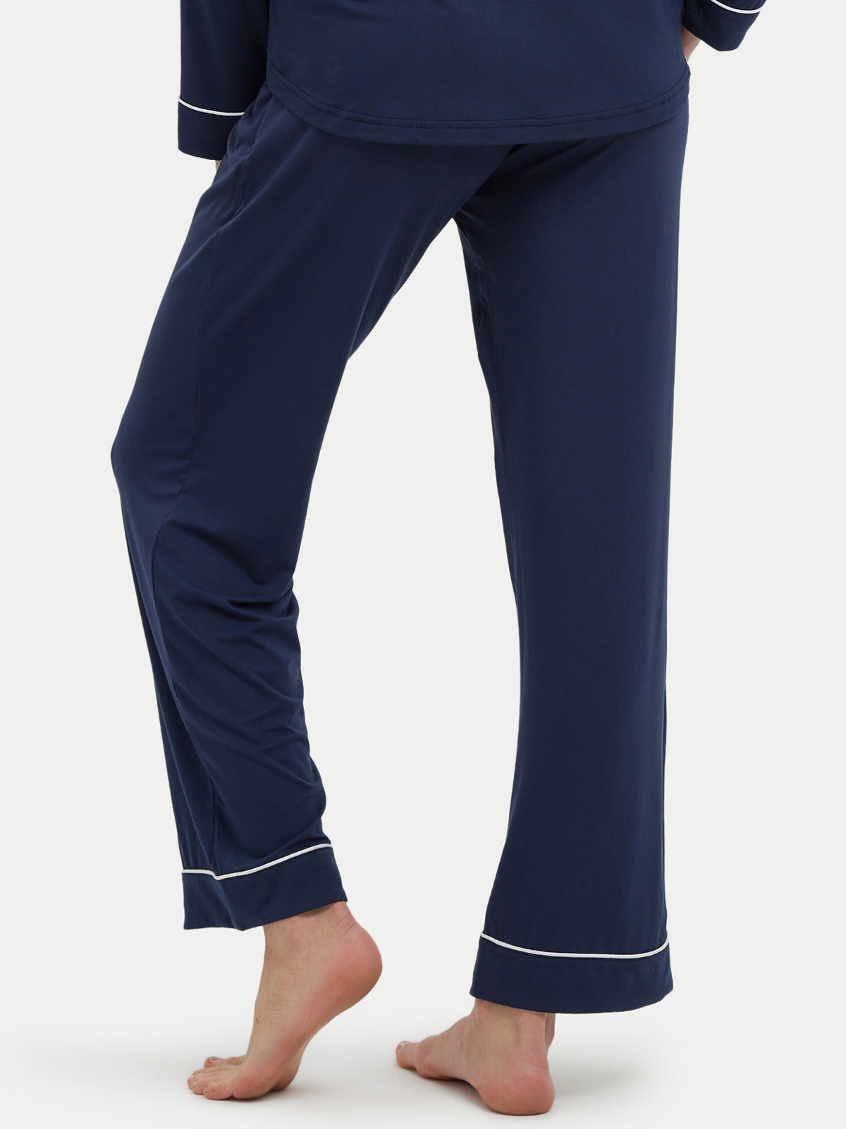 #color_navy / Hannah is 5′9″ wearing a size S