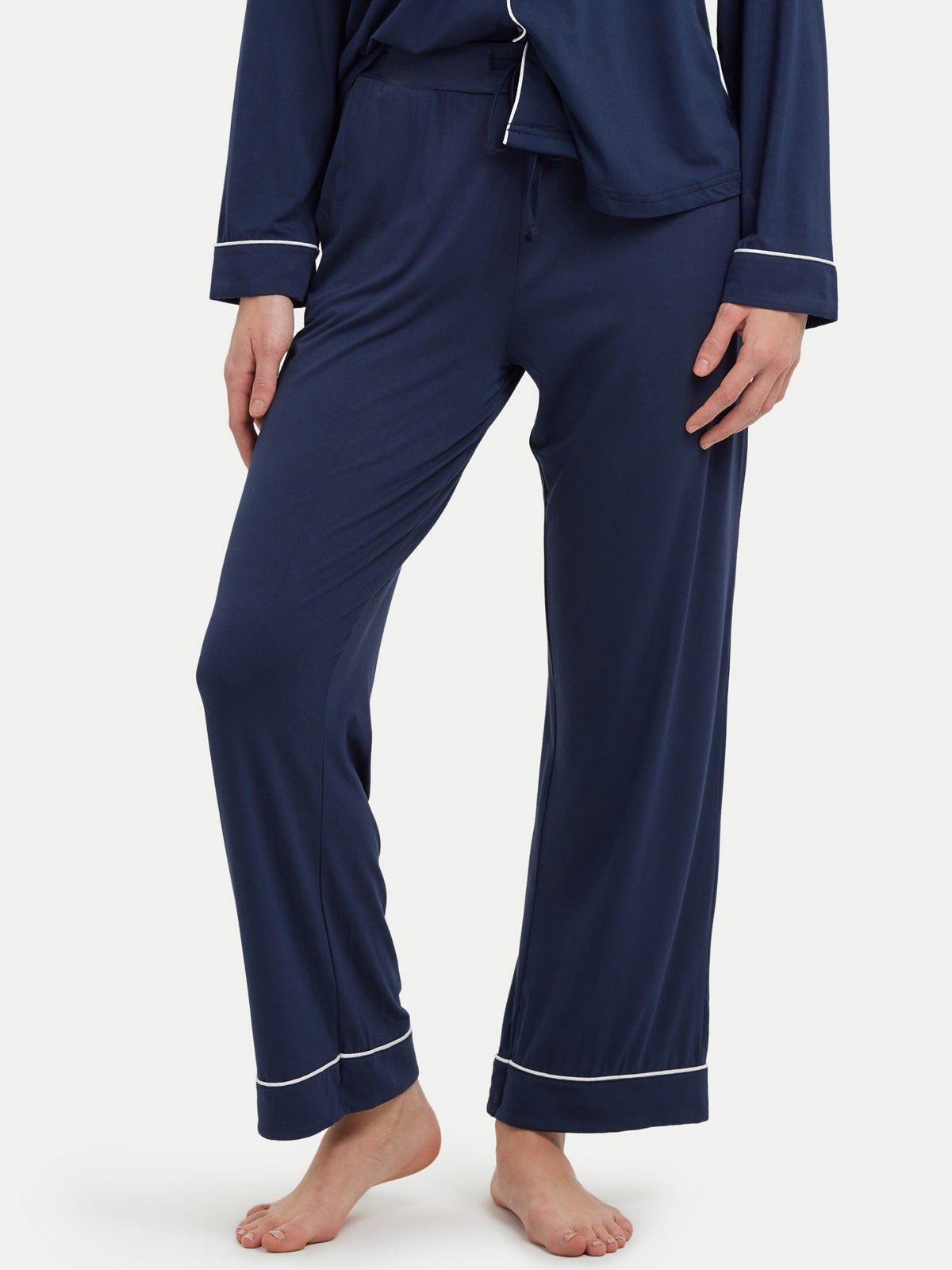 #color_navy / Hannah is 5′9″ wearing a size S