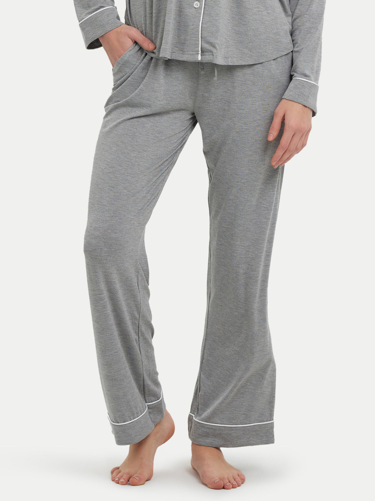 #color_heather gray / Hannah is 5′9″ wearing a size S