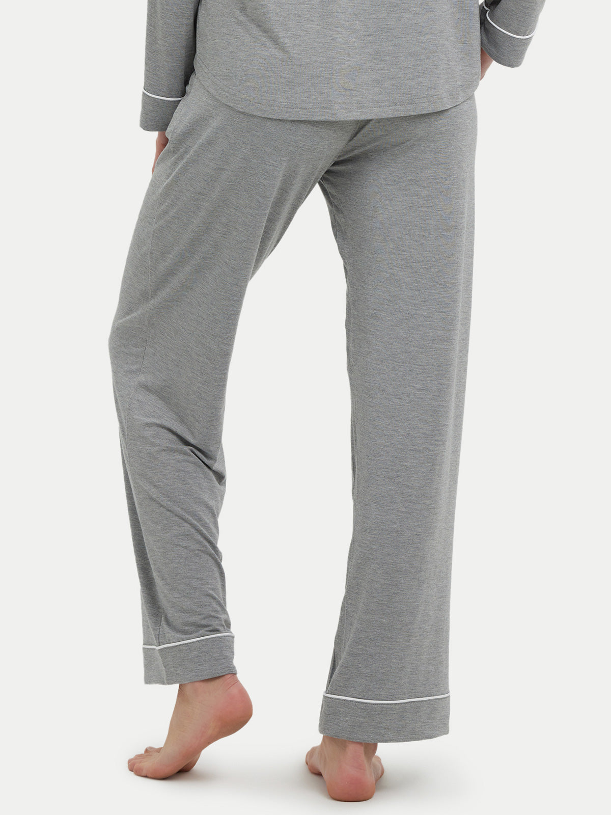 #color_heather gray / Hannah is 5′9″ wearing a size S
