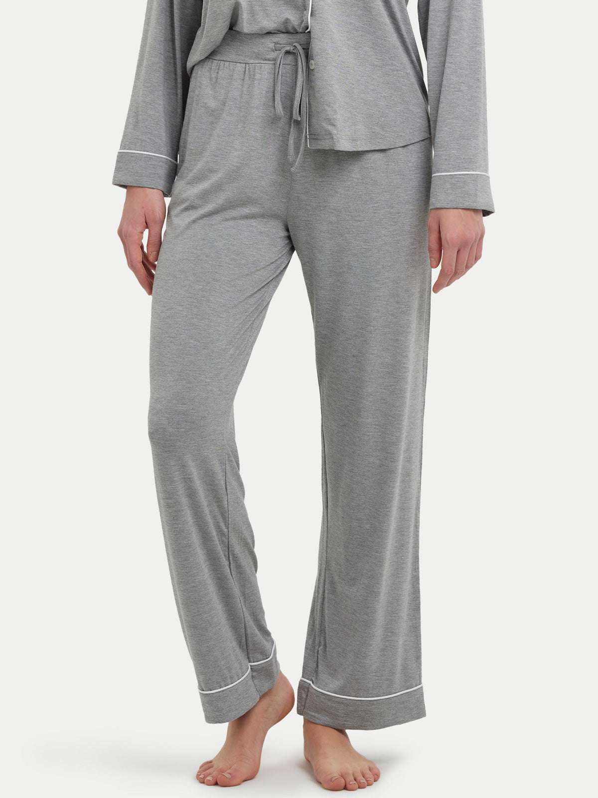#color_heather gray / Hannah is 5′9″ wearing a size S