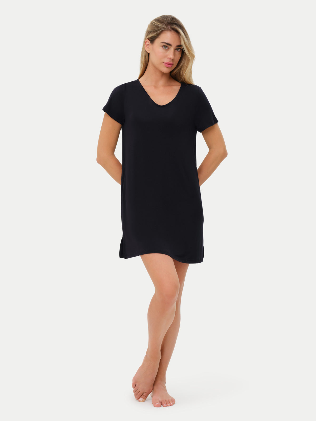 #color_black / Anna is 5′8½″ wearing a size S