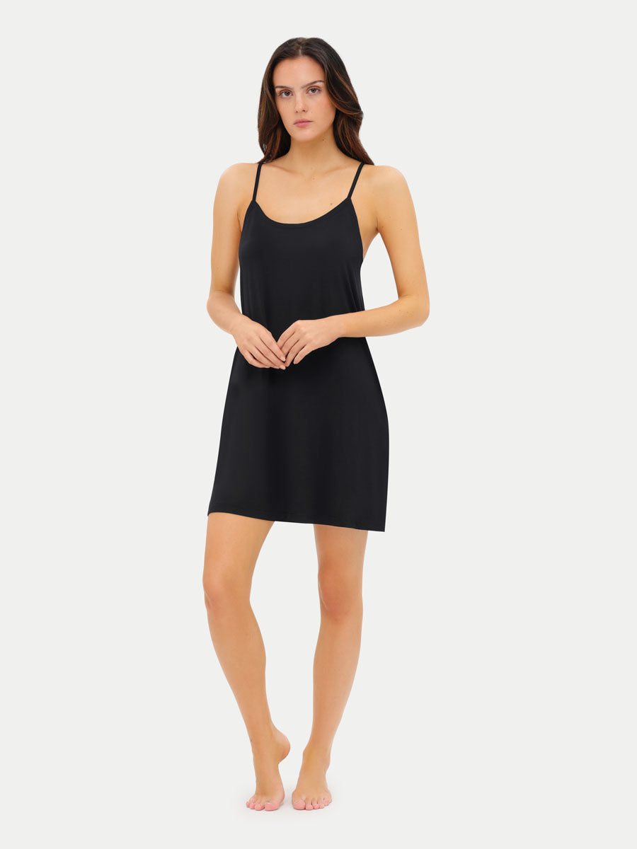 #color_black / Femka is 5′9″ wearing a size S