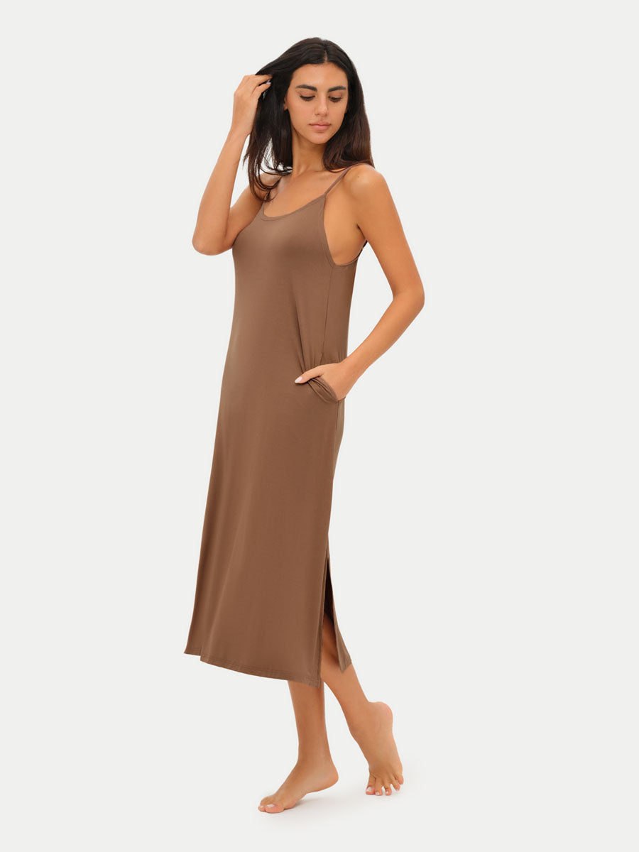 #color_acorn / Alessia is 5'9½″ wearing a size S
