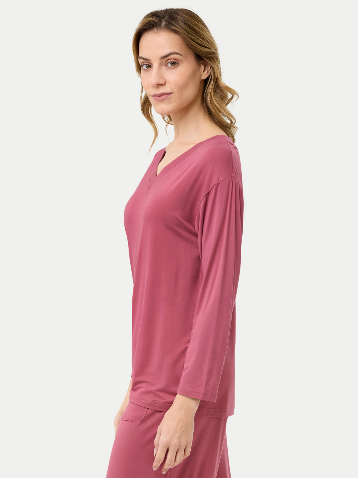 #color_rose wine / Barbara is 5′7″ wearing a size S