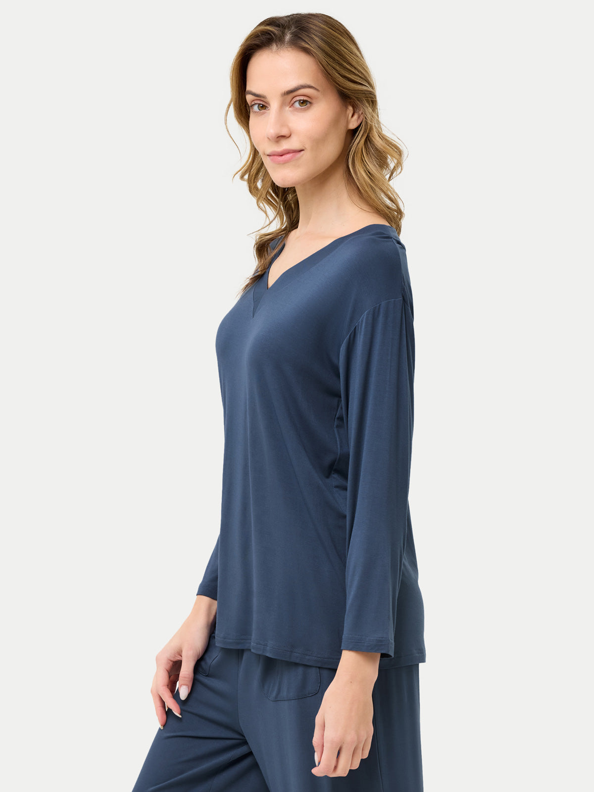 #color_blue ice / Barbara is 5′7″ wearing a size S
