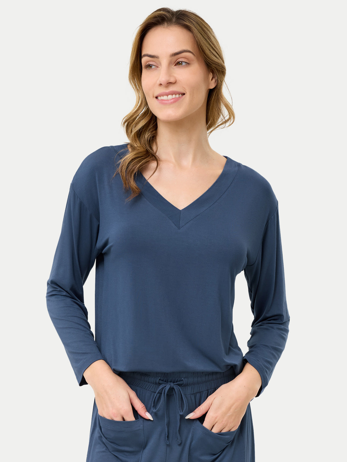 #color_blue ice / Barbara is 5′7″ wearing a size S
