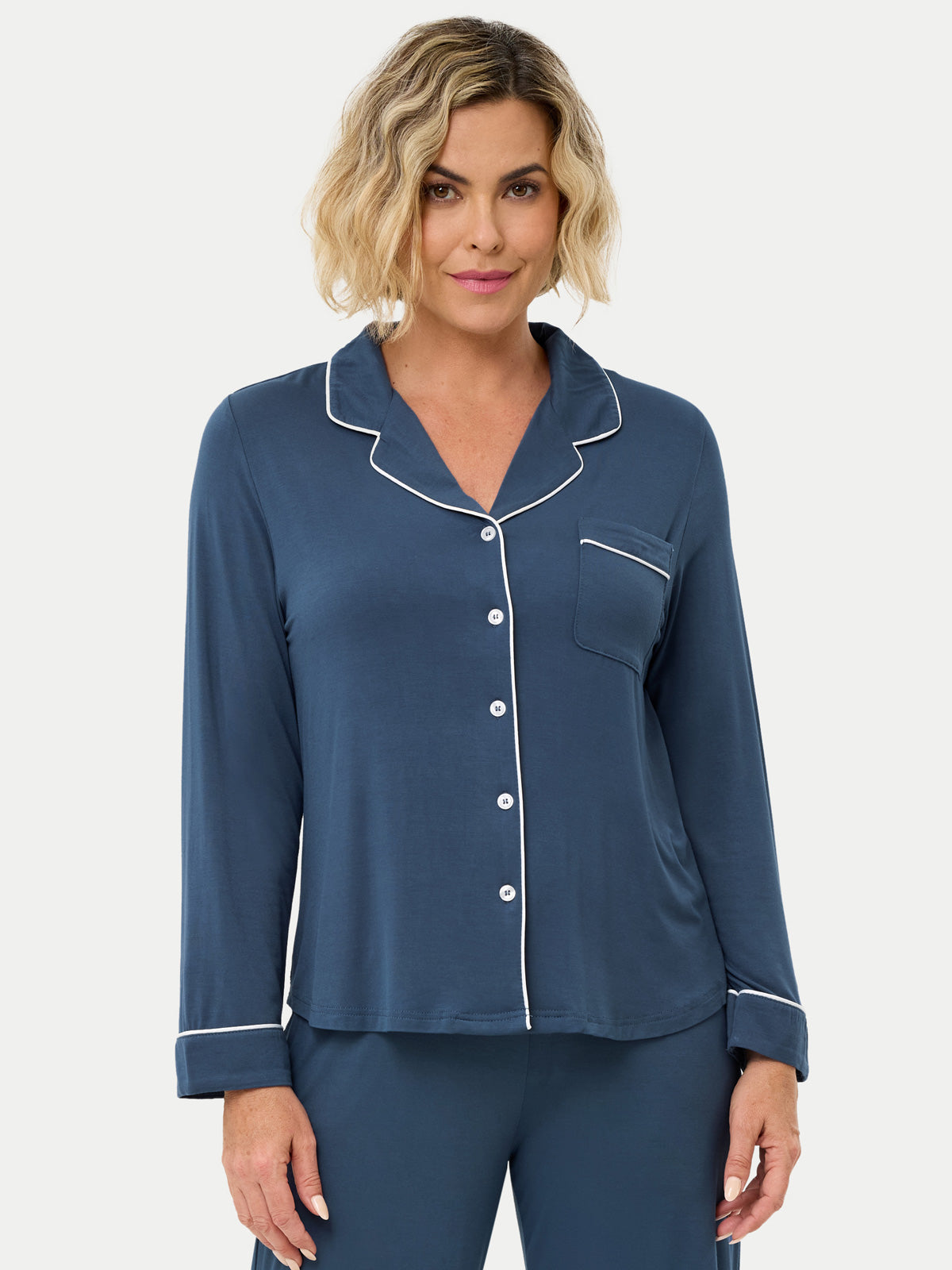 #color_blue ice / Fernanda is 5′8″ wearing a size S