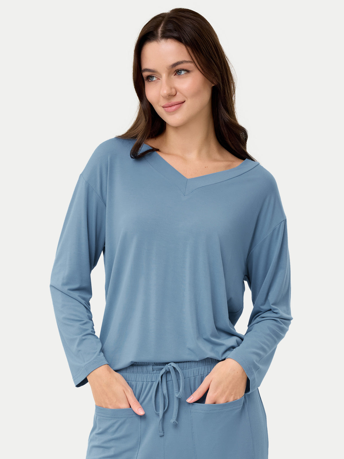 #color_coastal blue / Anna is 5′9″ wearing a size S