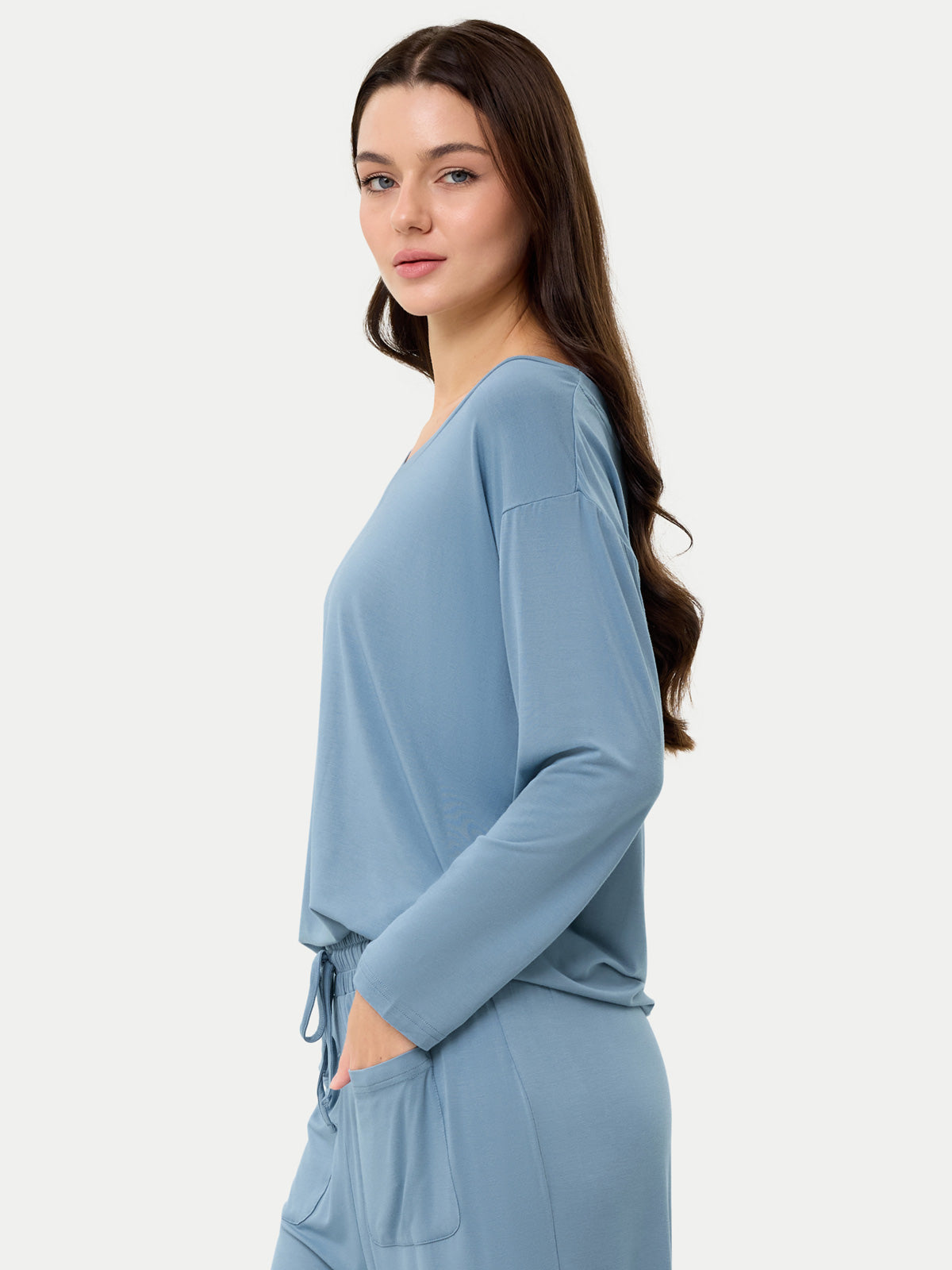 #color_coastal blue / Anna is 5′9″ wearing a size S