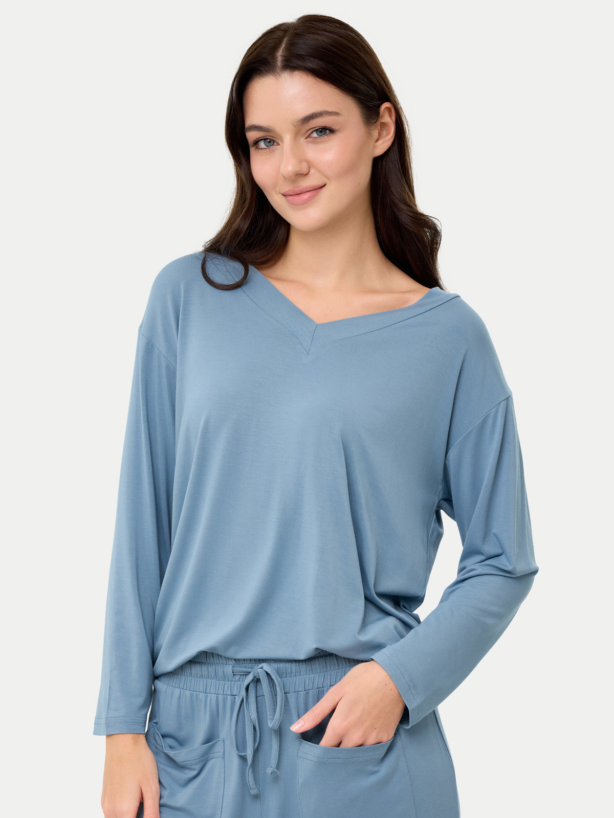 #color_coastal blue / Anna is 5′9″ wearing a size S