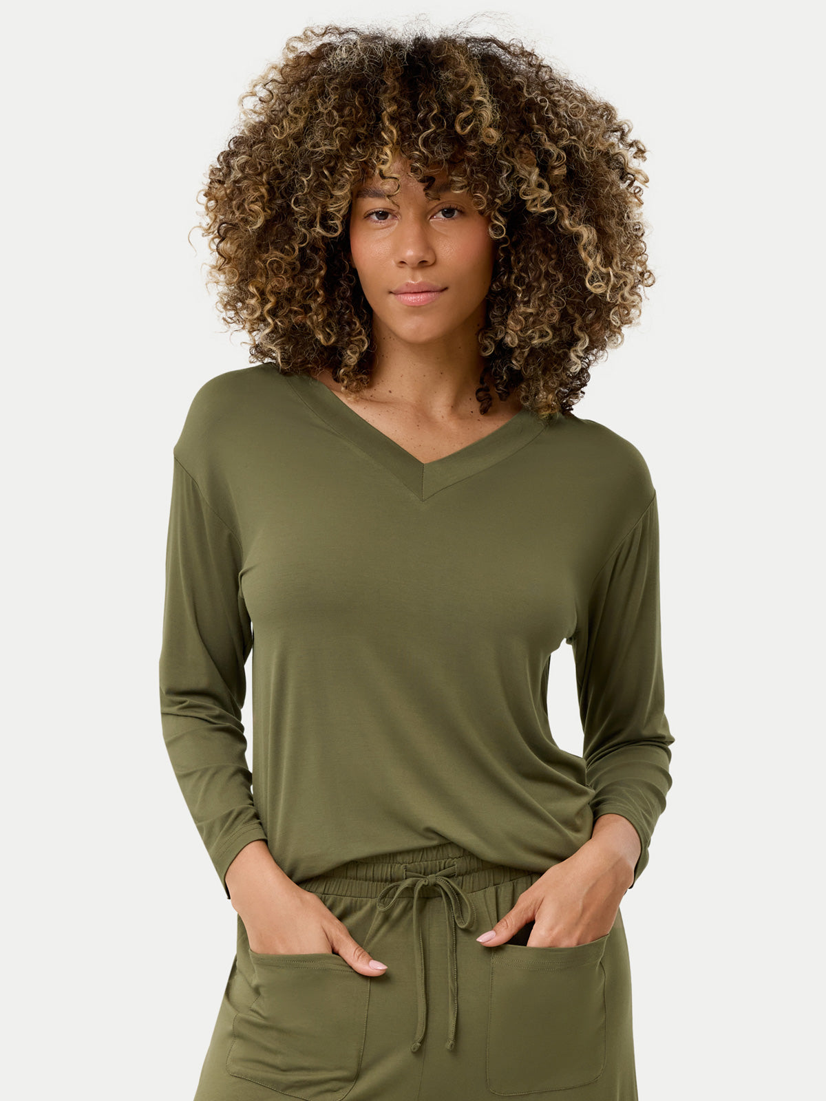 #color_olive / Dayana is 5′9½″ wearing a size S
