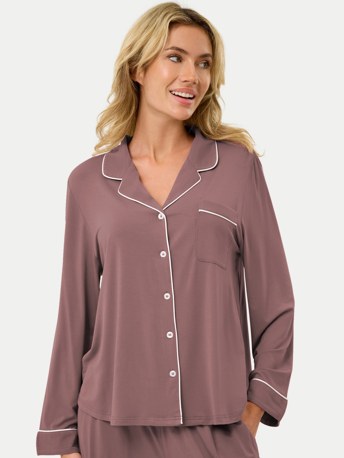 #color_mauve / Celina is 5'10½″ wearing a size S