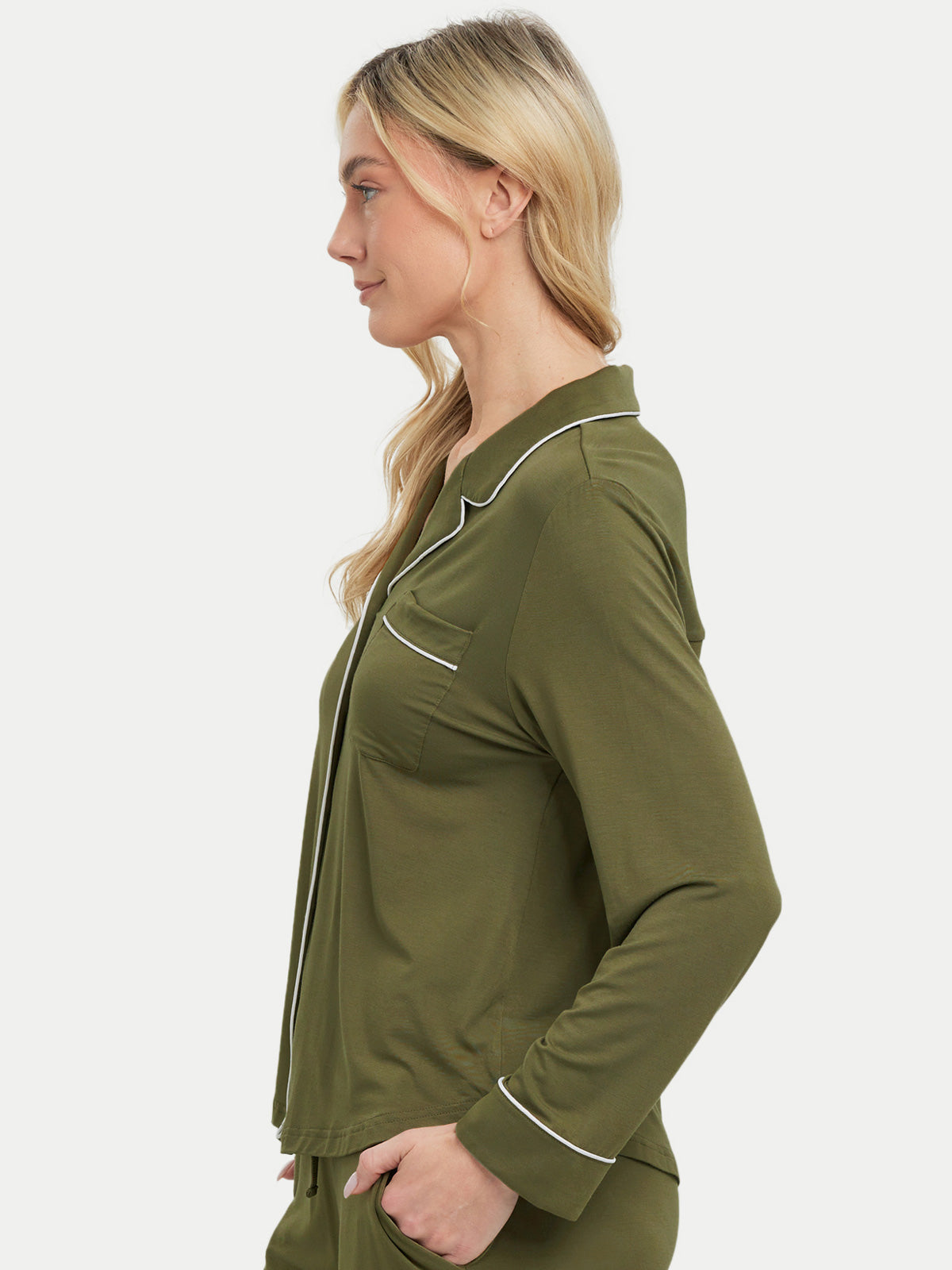 #color_sage green / Kristen is 5′11″ wearing a size S