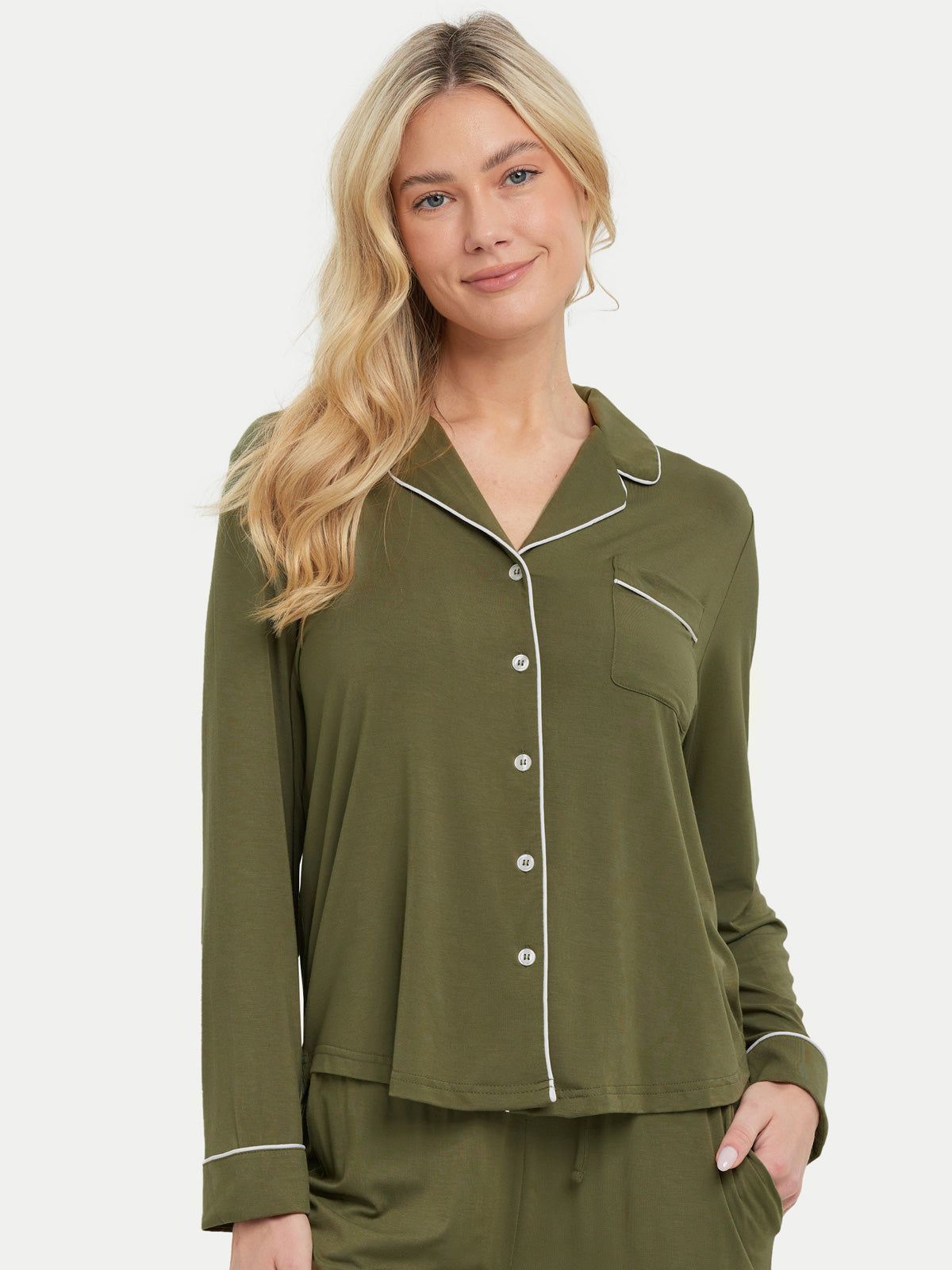 #color_sage green / Kristen is 5′11″ wearing a size S