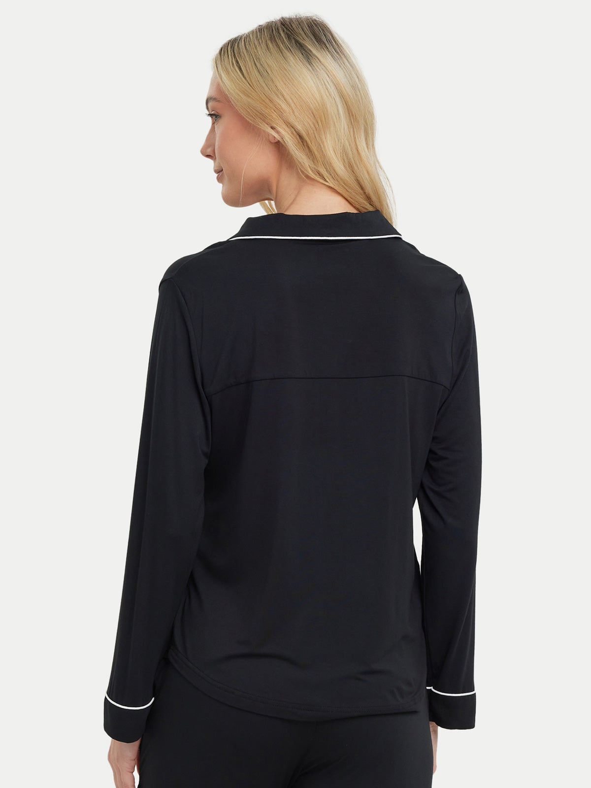 #color_black / Kristen is 5′11″ wearing a size S