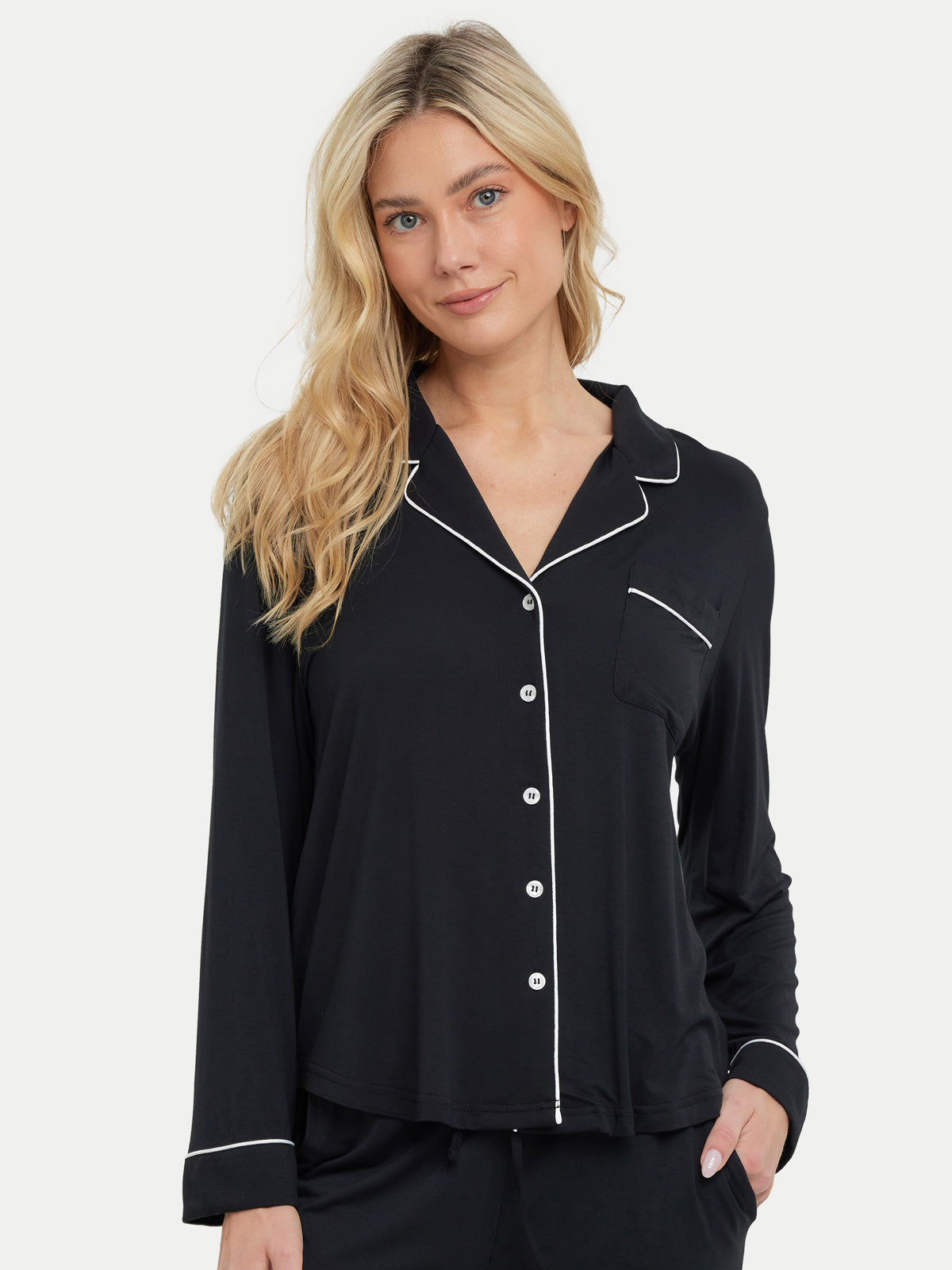 #color_black / Kristen is 5′11″ wearing a size S