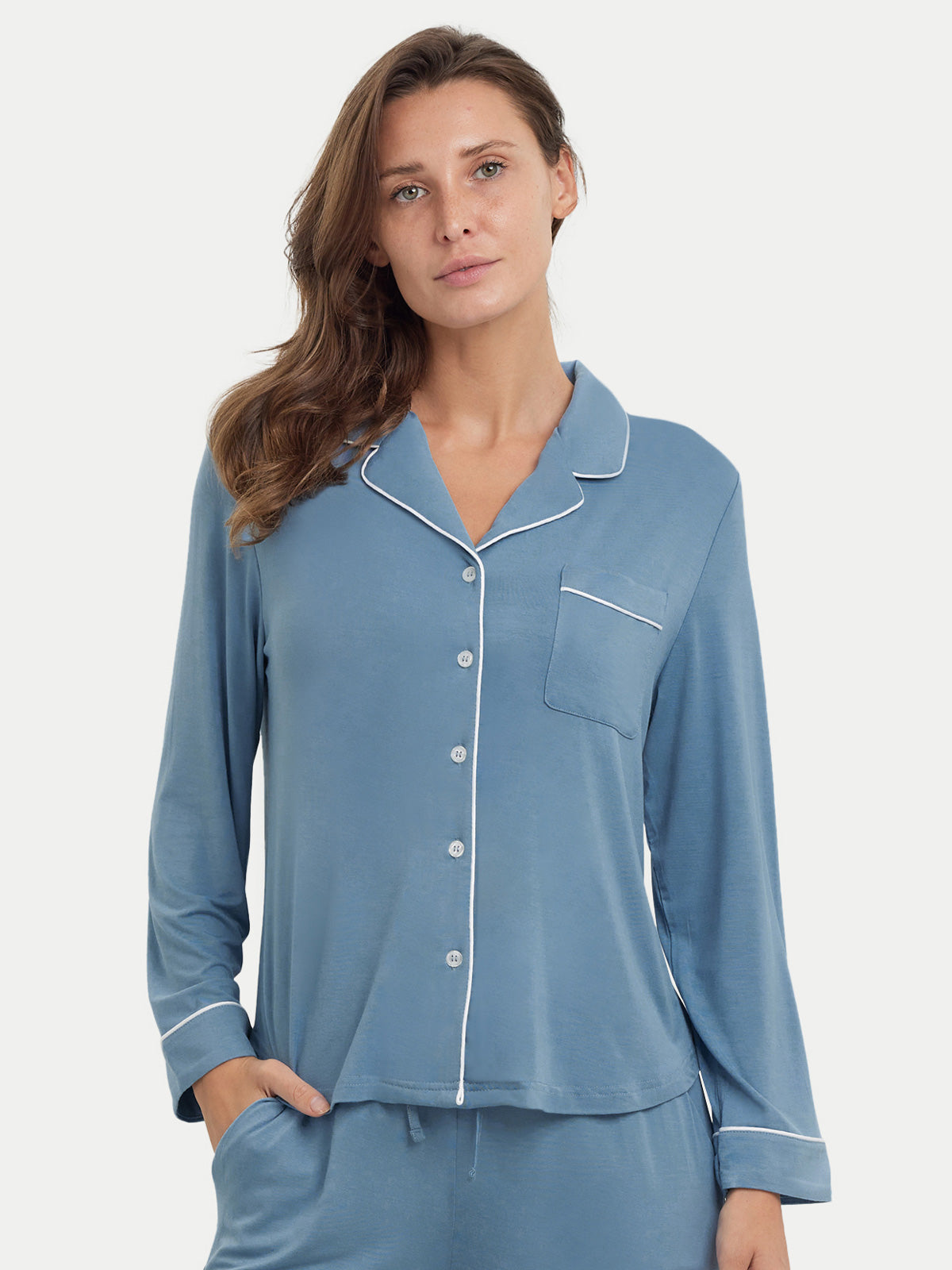 #color_coastal blue / Julianne is 5′11″ wearing a size S