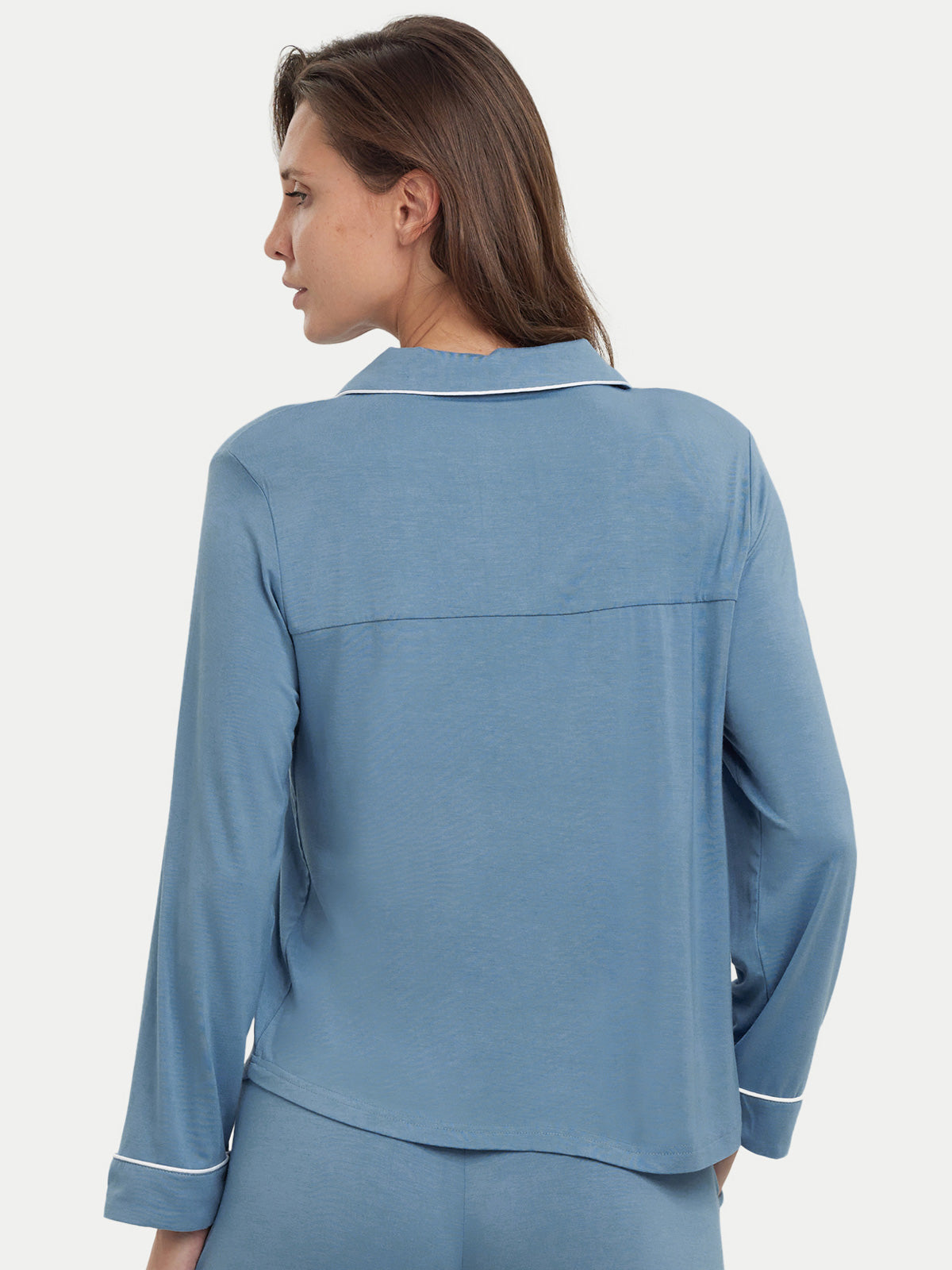 #color_coastal blue / Julianne is 5′11″ wearing a size S