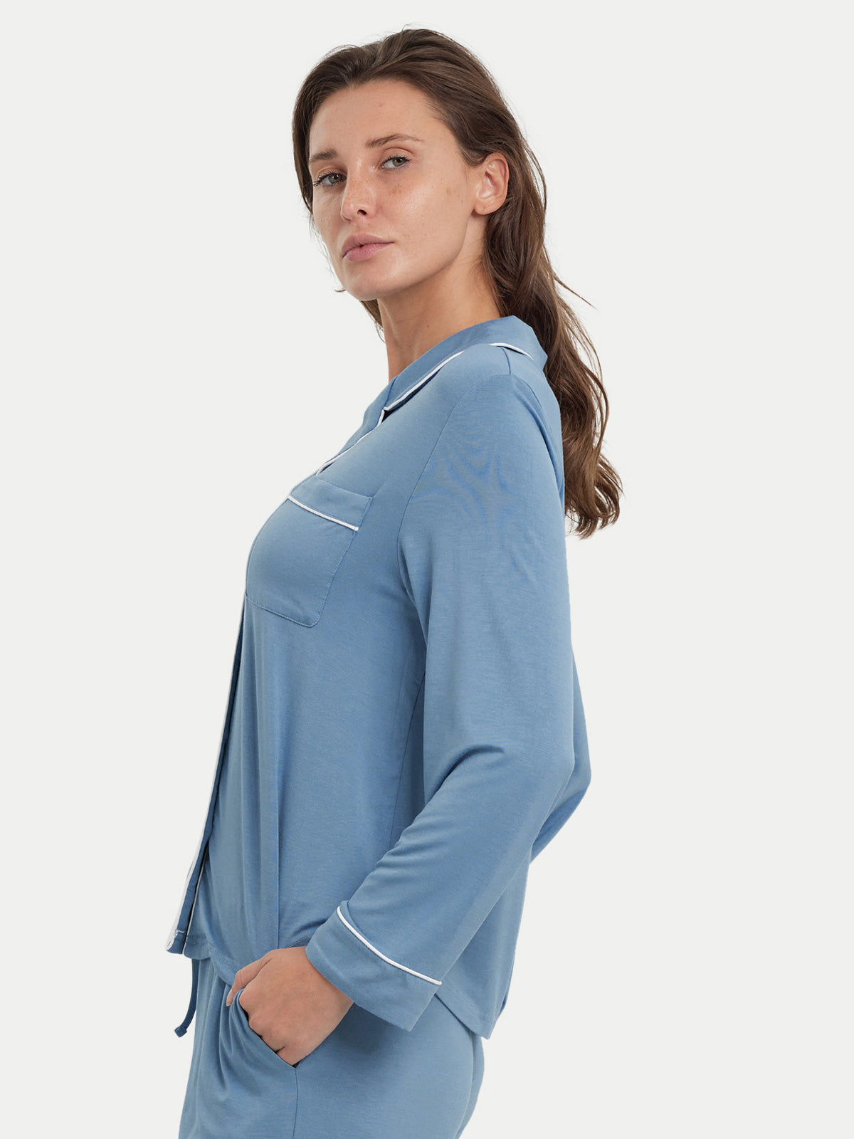 #color_coastal blue / Julianne is 5′11″ wearing a size S