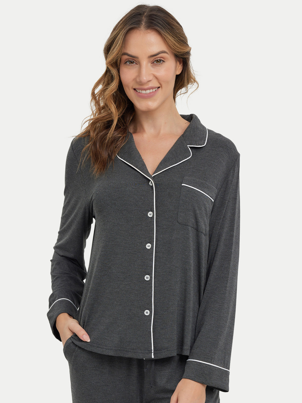 #color_charcoal / Barbara is 5′7″ wearing a size S