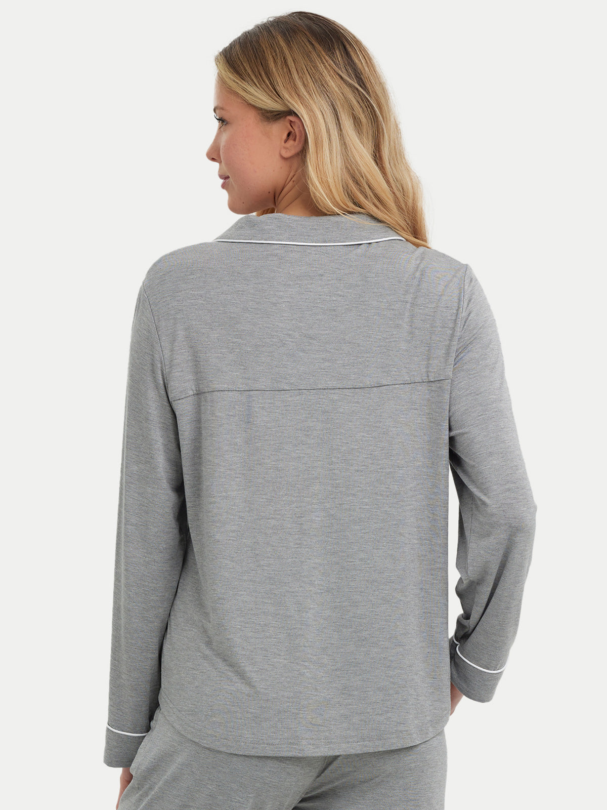 #color_heather gray / Hannah is 5′9″ wearing a size S