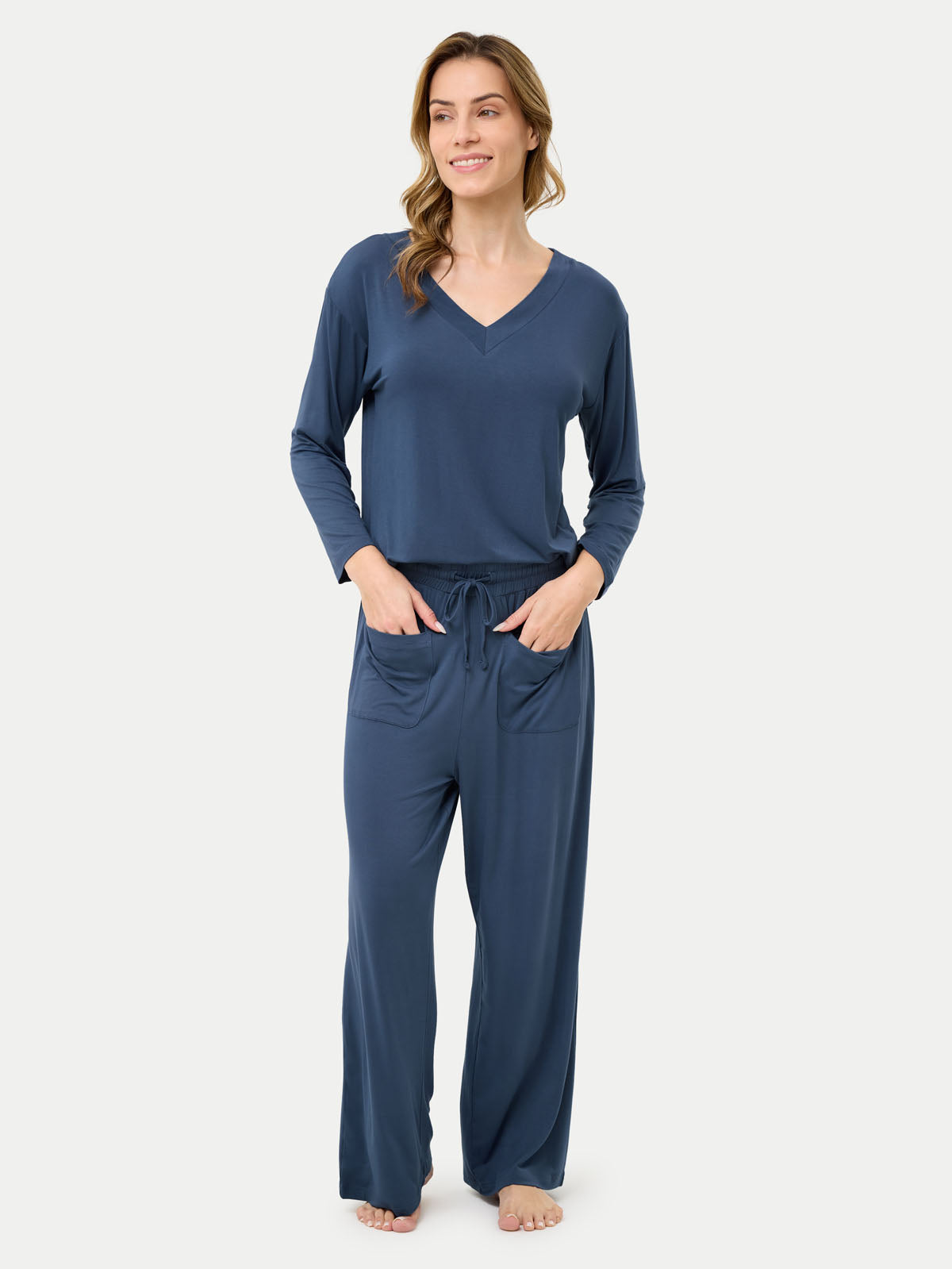 #color_blue ice / Barbara is 5′7″ wearing a size S