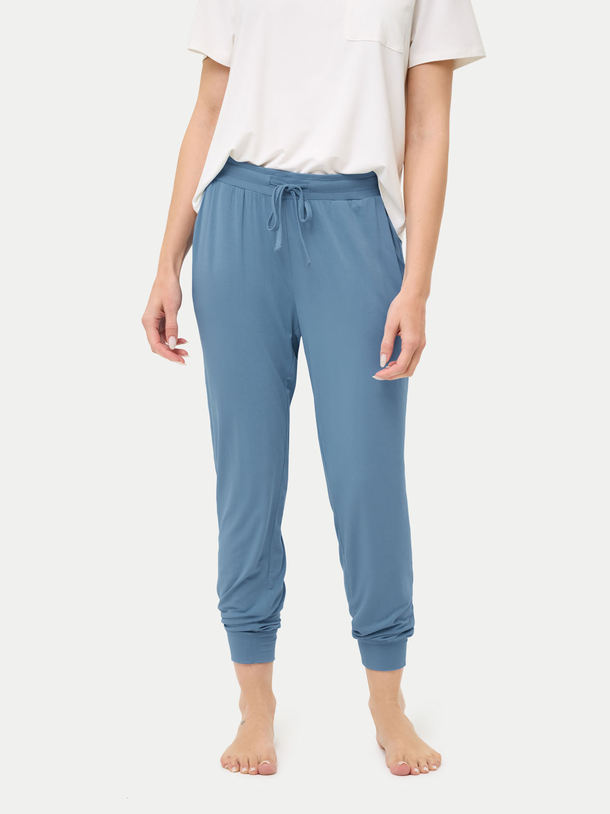 #color_coastal blue / Barbara is 5′7″ wearing a size S