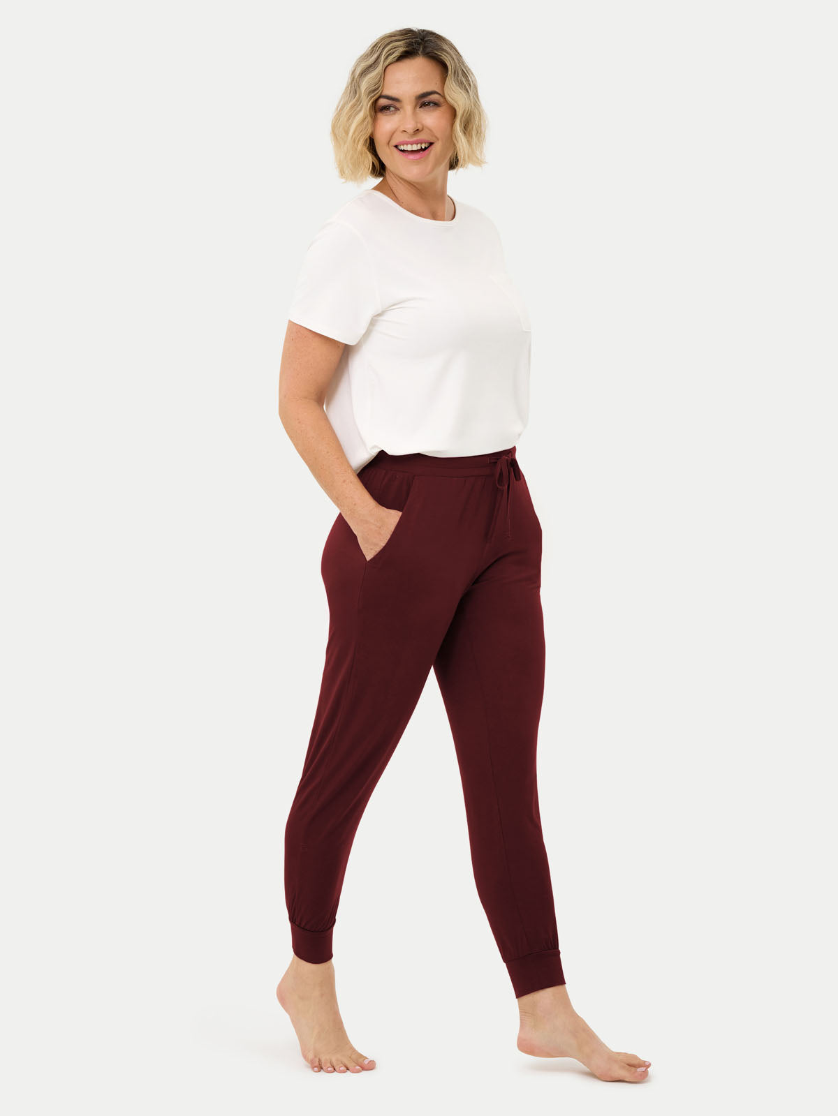 #color_cabernet / Fernanda is 5′8″ wearing a size S