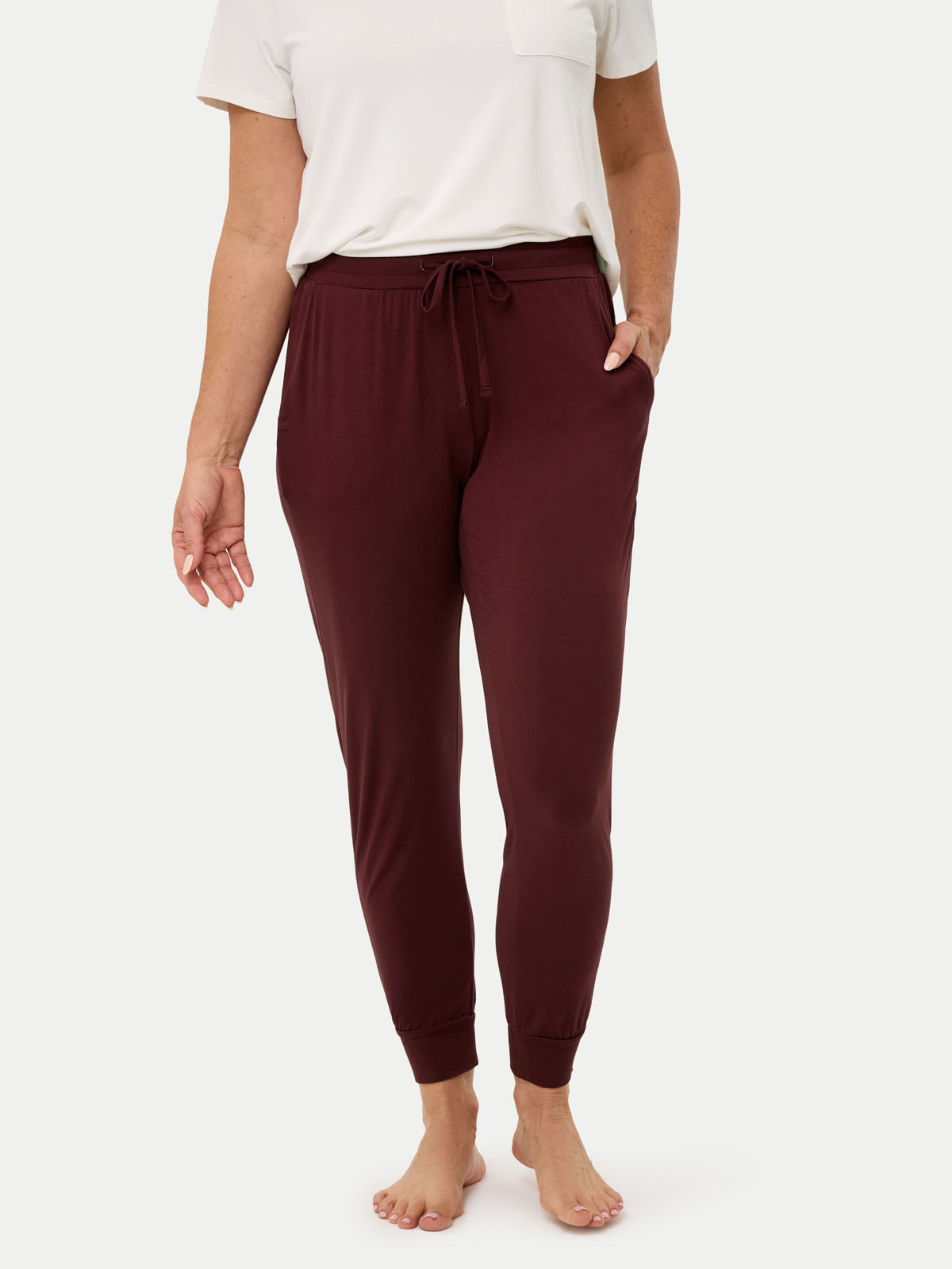 #color_cabernet / Fernanda is 5′8″ wearing a size S