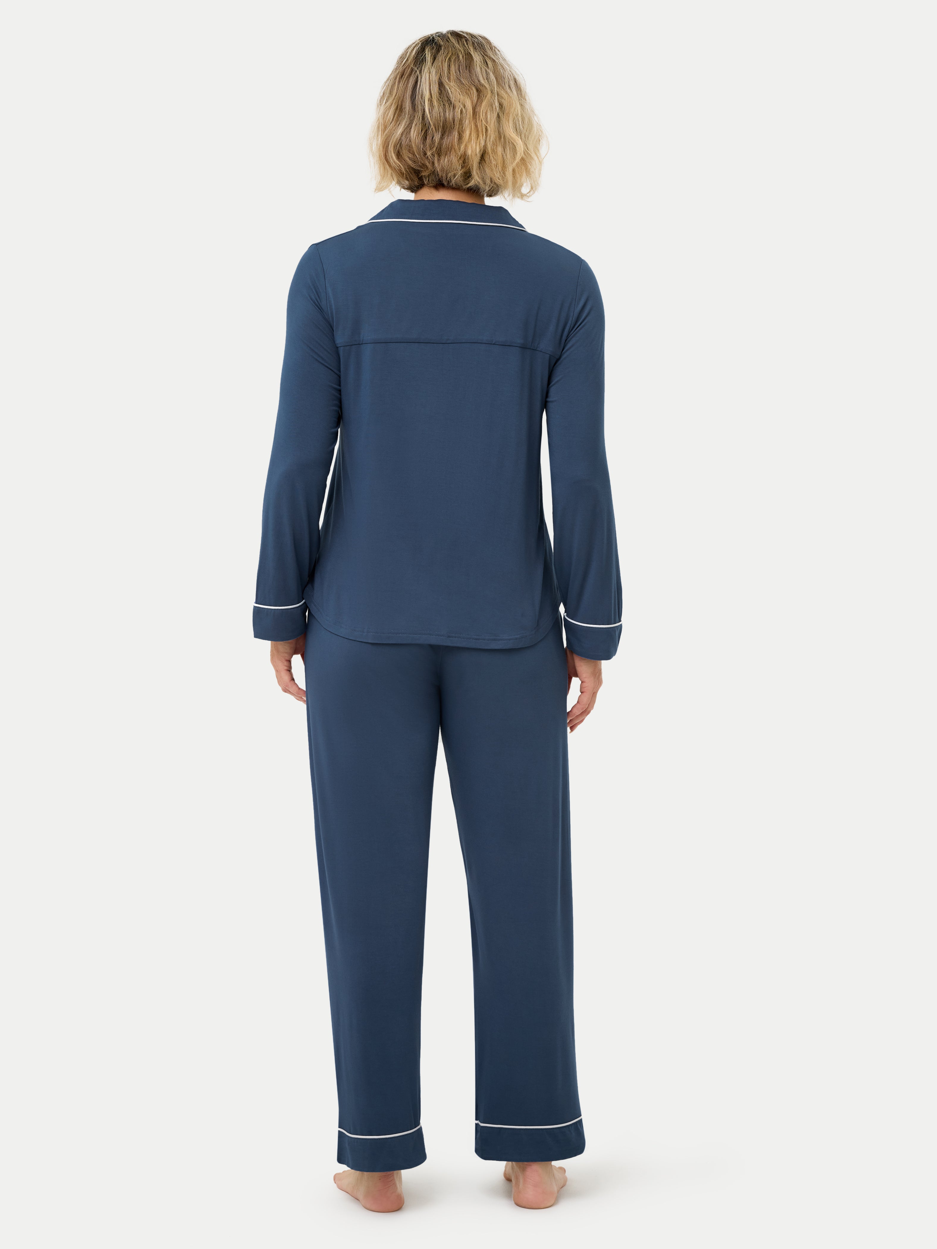 #color_blue ice / Fernanda is 5′8″ wearing a size S