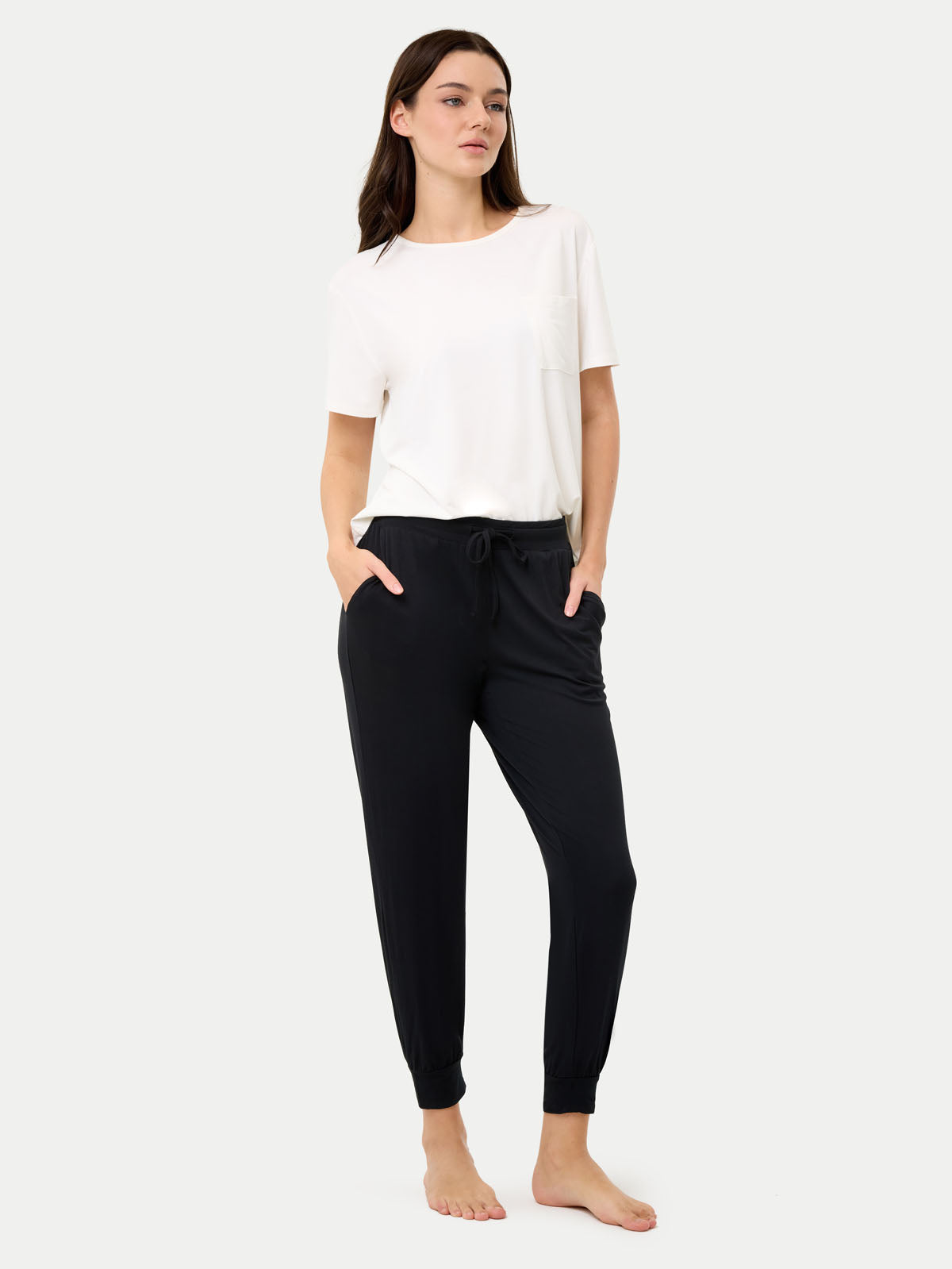 #color_black / Anna is 5′9″ wearing a size S