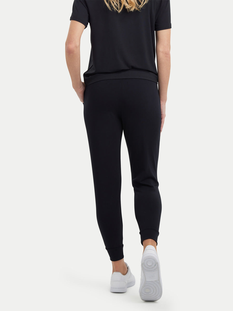 #color_black / Kristen is 5′11″ wearing a size S