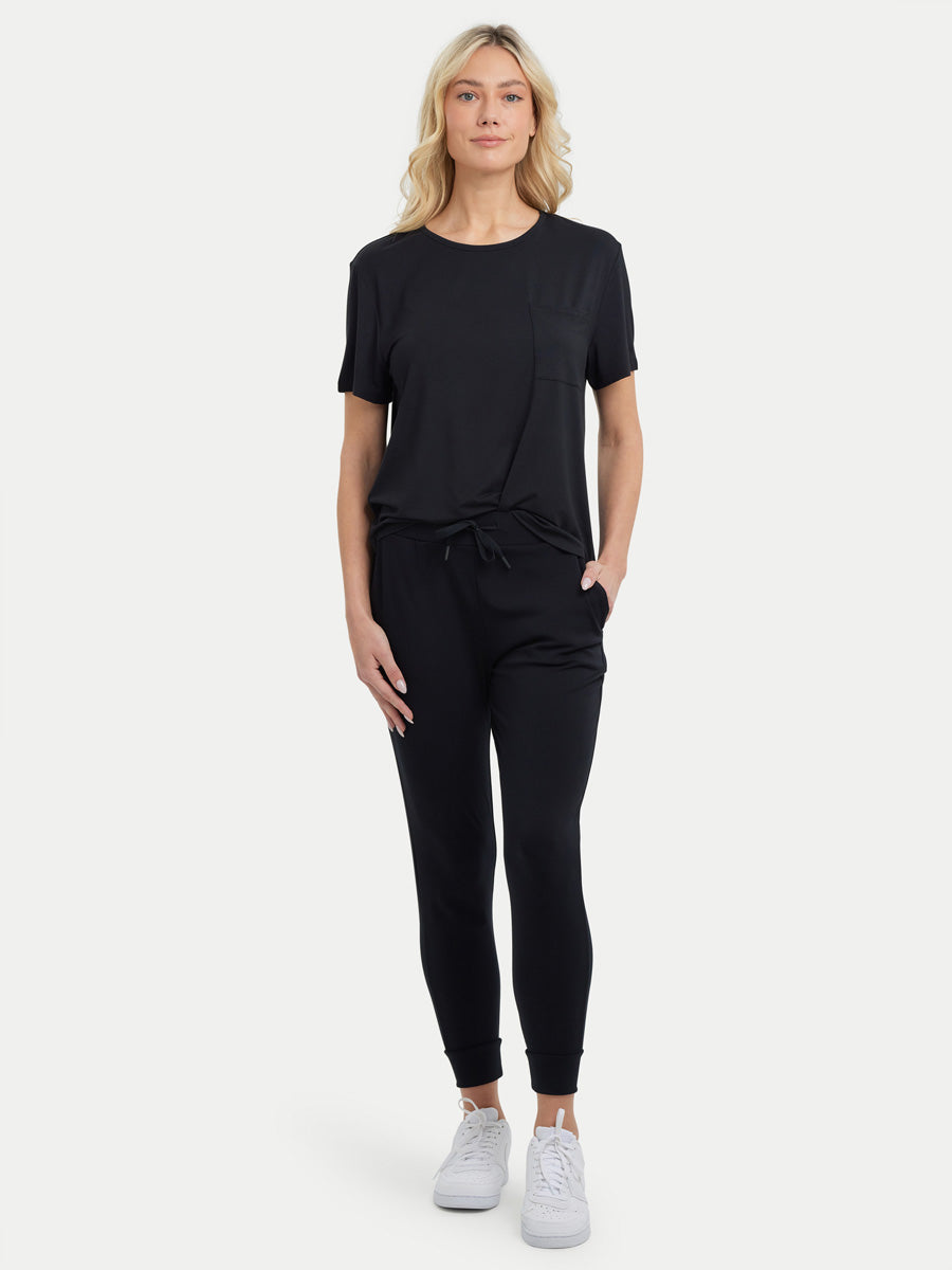 #color_black / Kristen is 5′11″ wearing a size S