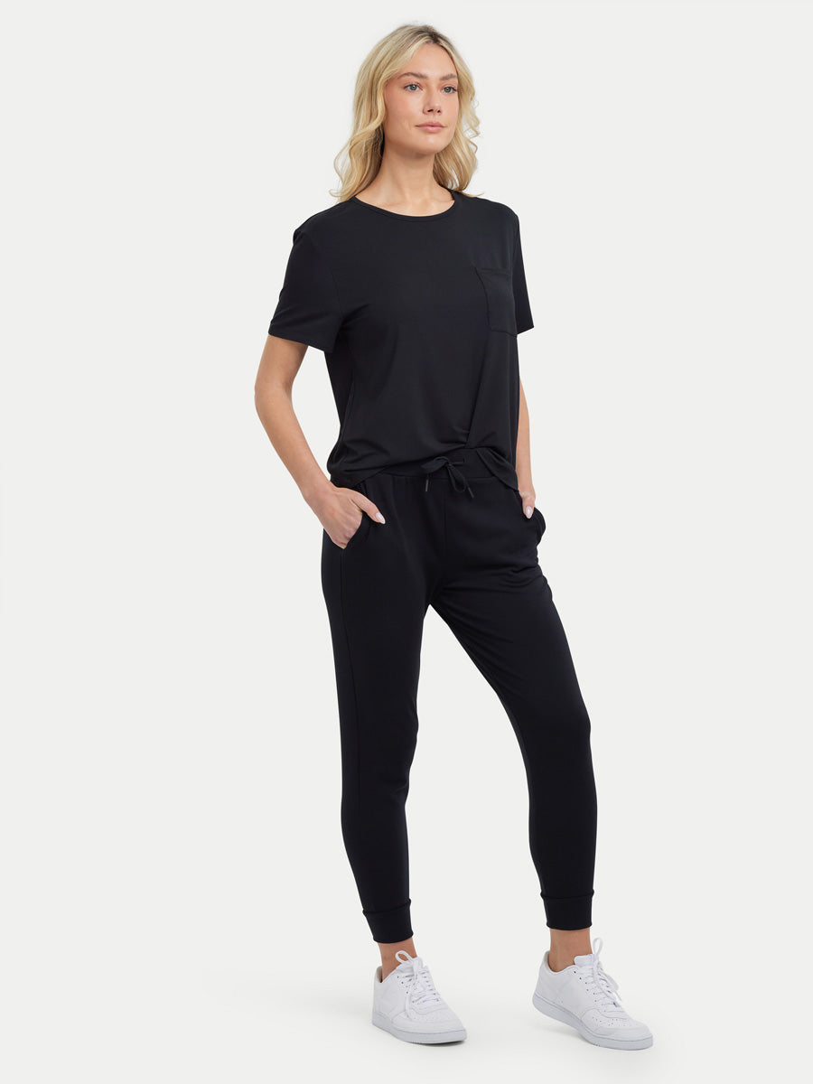 #color_black / Kristen is 5′11″ wearing a size S