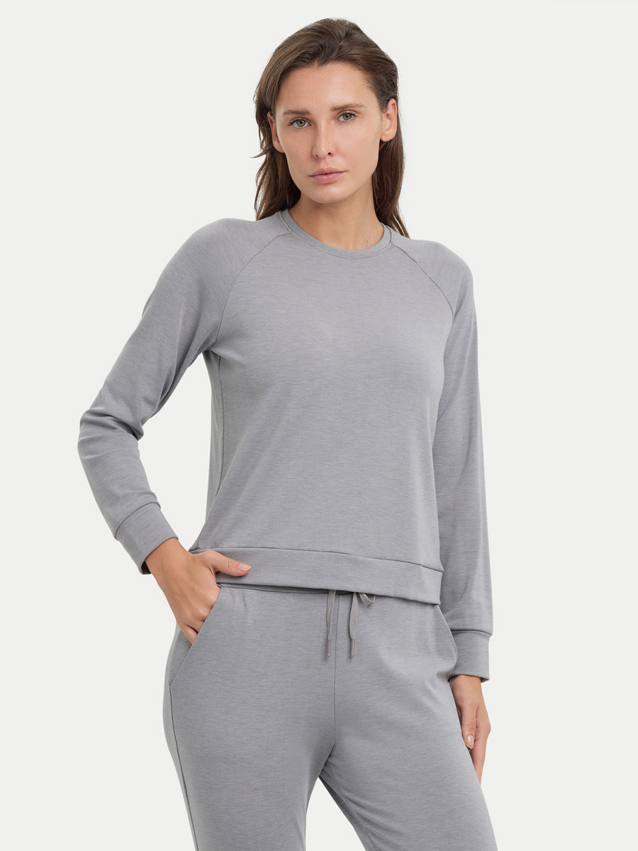 #color_heather gray / Julianne is 5′11″ wearing a size S