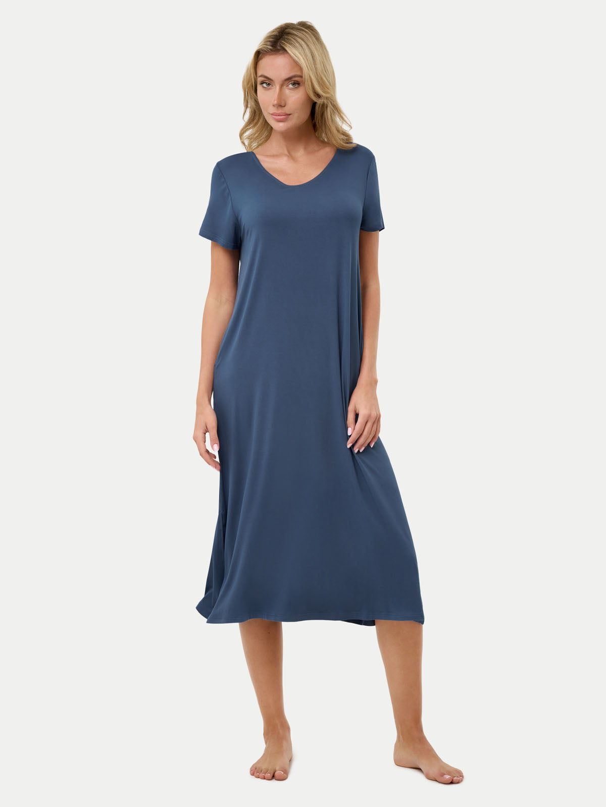#color_blue ice / Celina is 5'10½″ wearing a size S