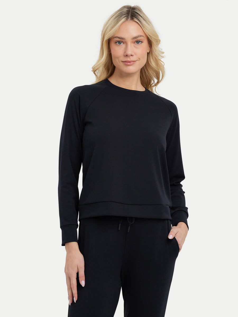 #color_black / Kristen is 5′11″ wearing a size S
