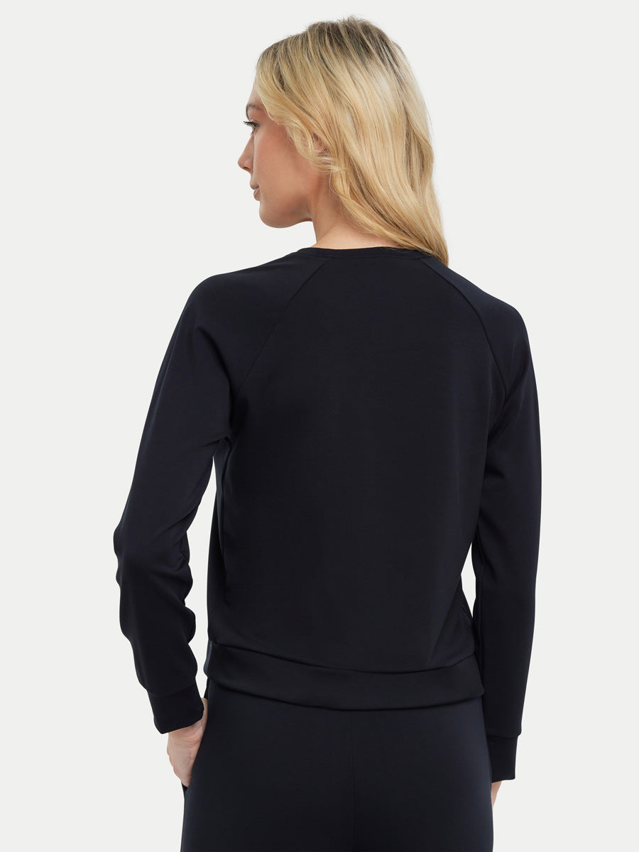 #color_black / Kristen is 5′11″ wearing a size S
