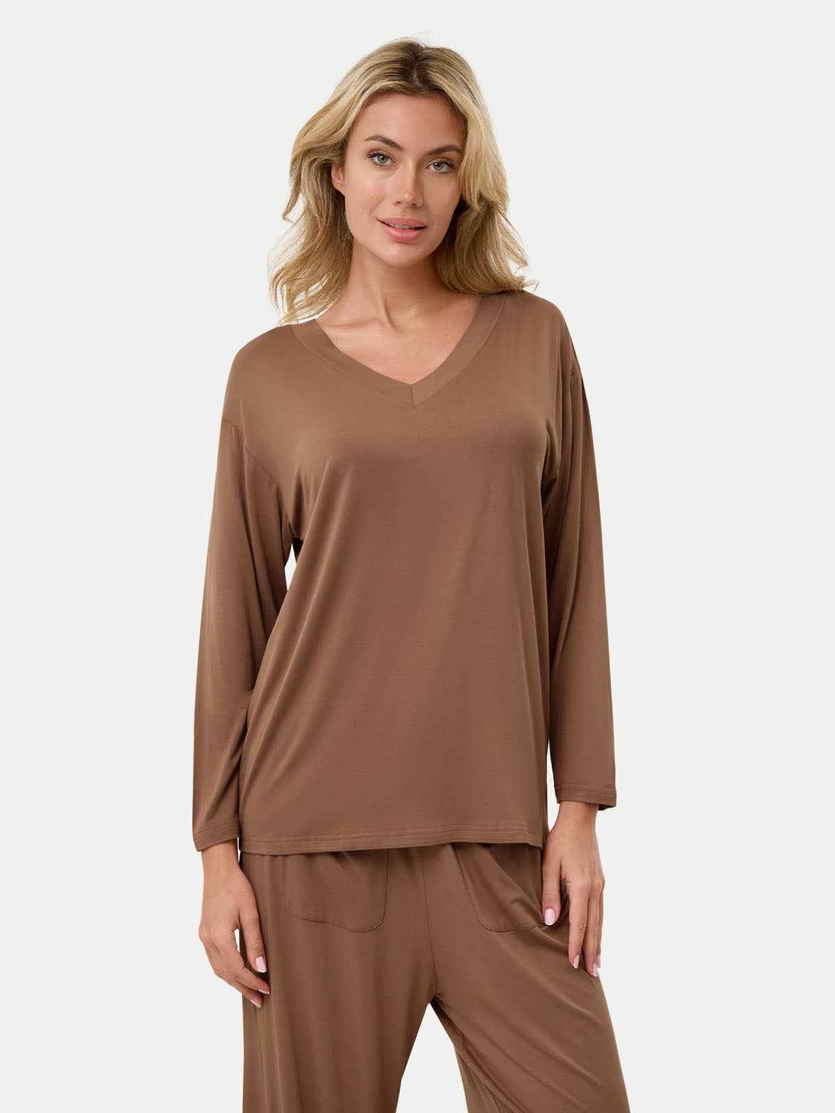 #color_acorn / Celina is 5'10½″ wearing a size S