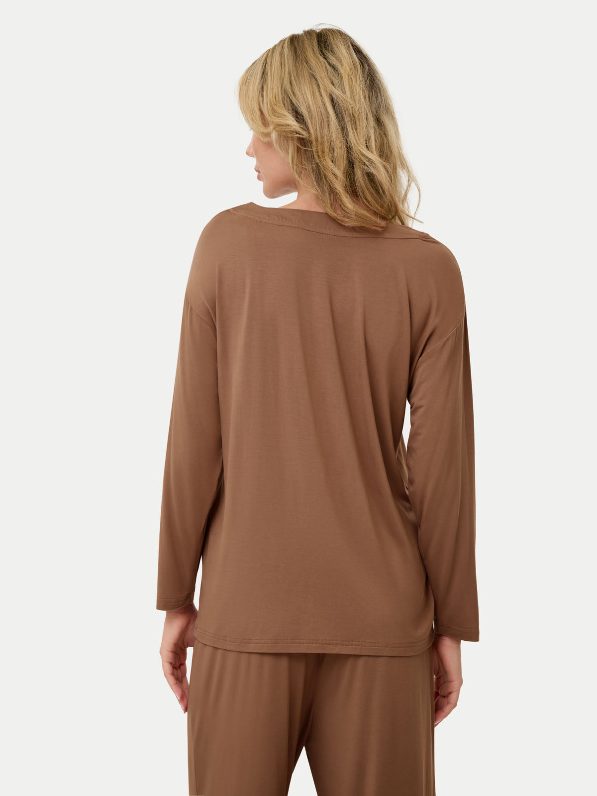 #color_acorn / Celina is 5'10½″ wearing a size S
