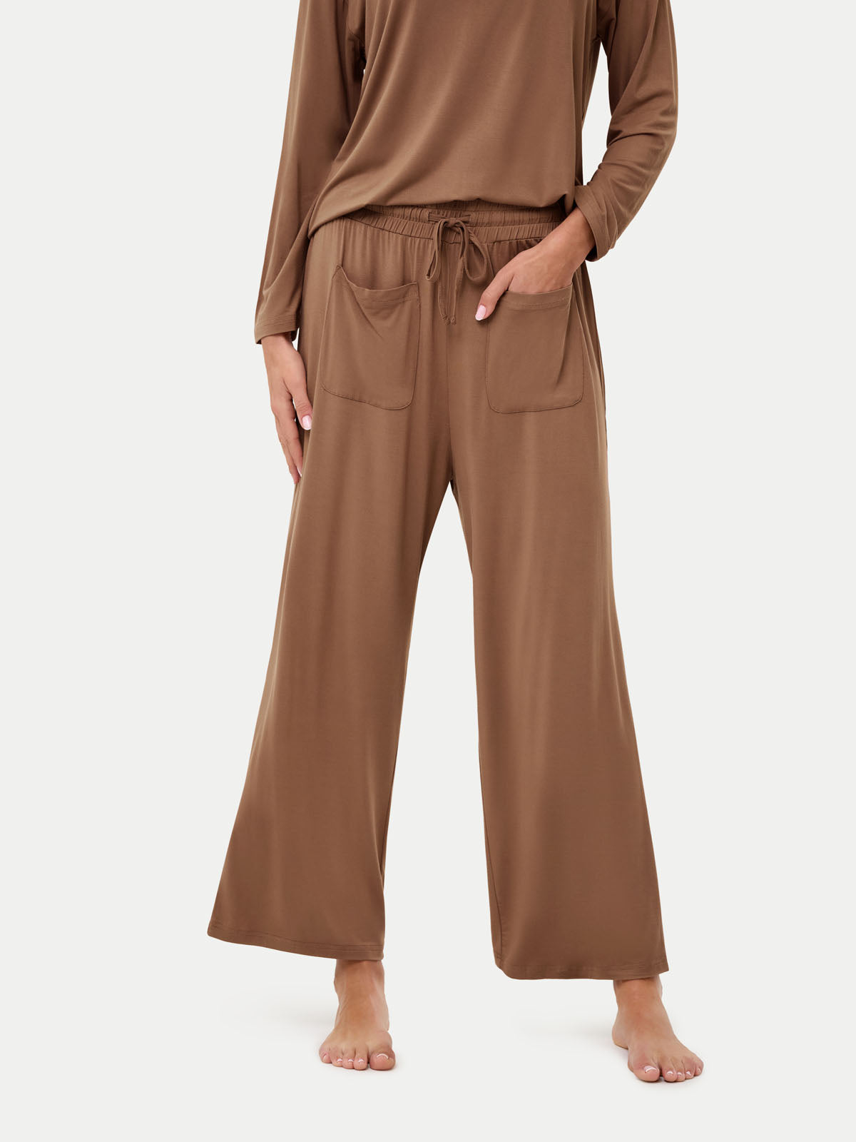 #color_acorn / Celina is 5'10½″ wearing a size S