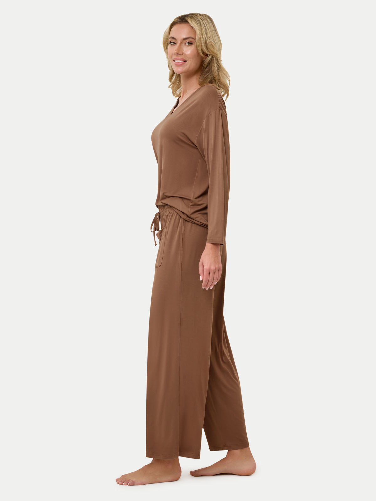 #color_acorn / Celina is 5'10½″ wearing a size S