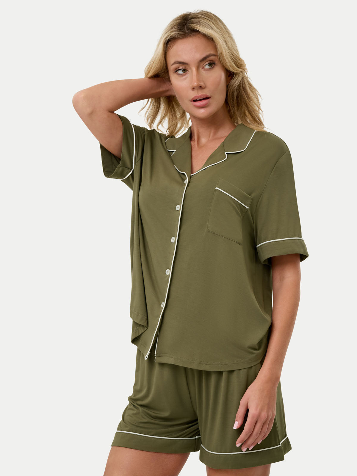 #color_olive / Celina is 5'10½″ wearing a size S