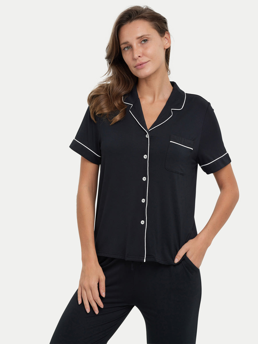 #color_black / Julianne is 5′11″ wearing a size S