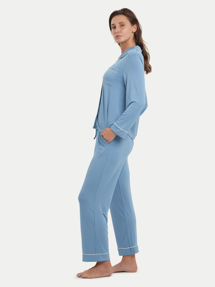 #color_coastal blue / Julianne is 5′11″ wearing a size S