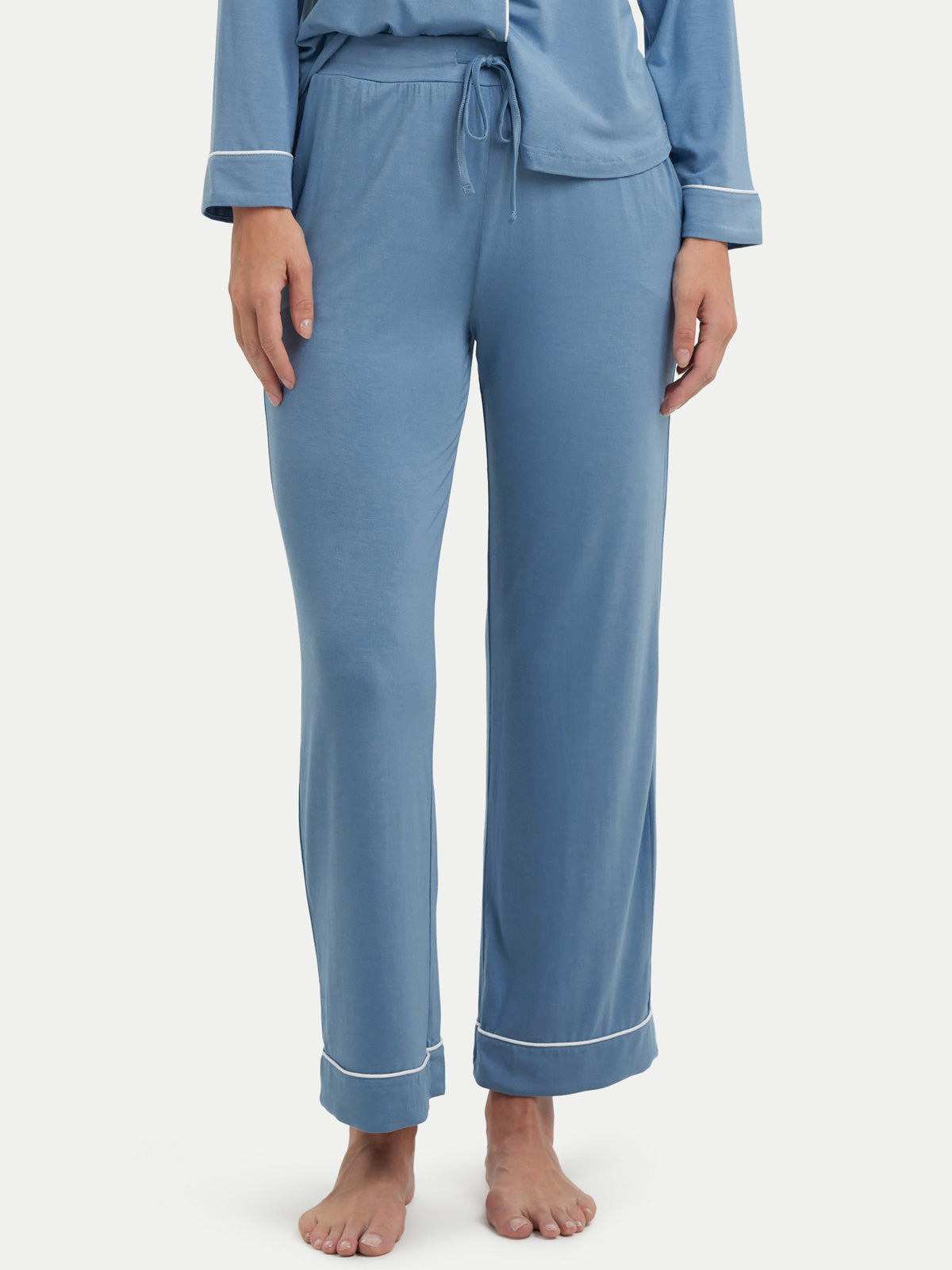 #color_coastal blue / Julianne is 5′11″ wearing a size S