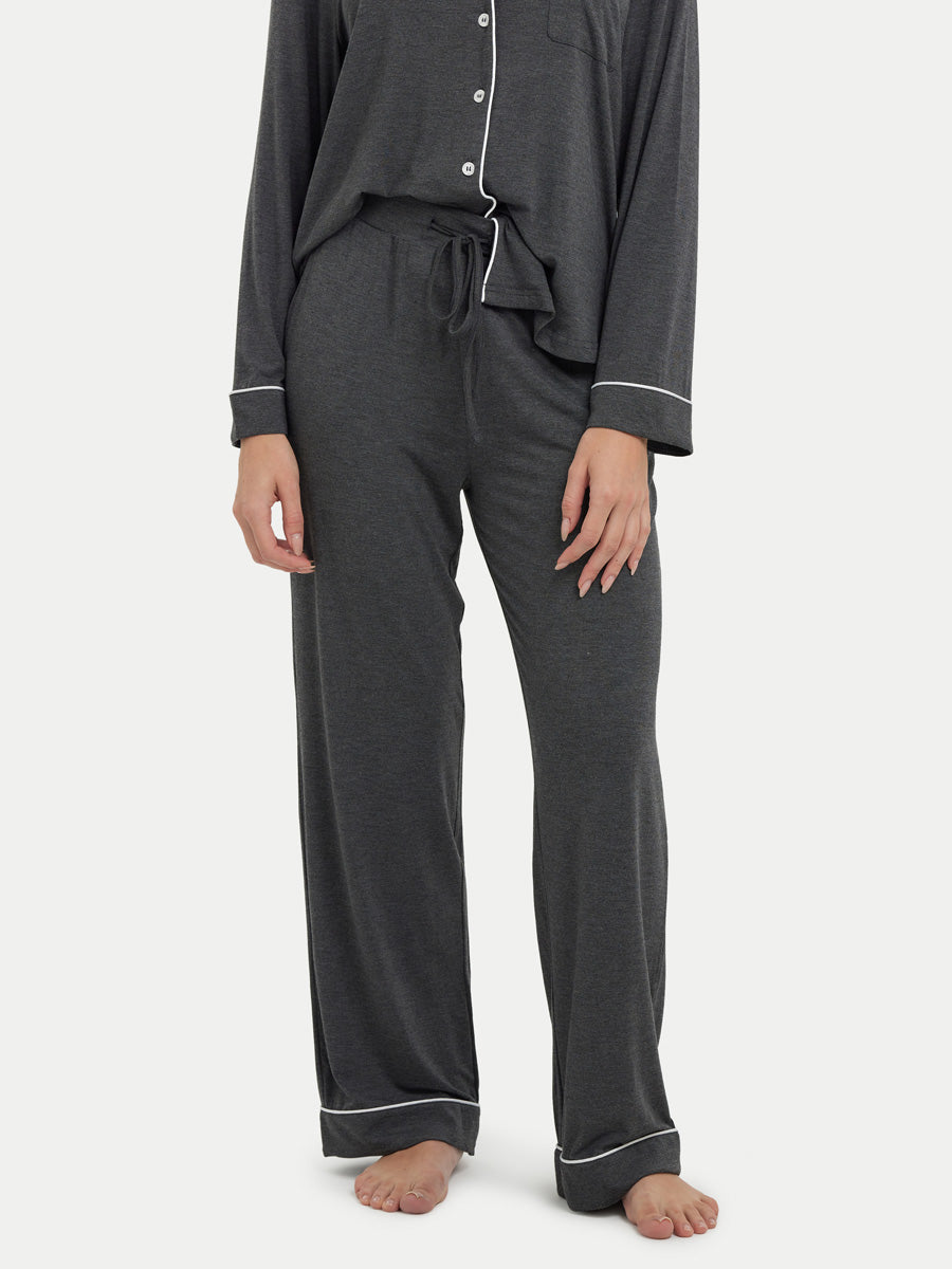 #color_charcoal / Barbara is 5′7″ wearing a size S