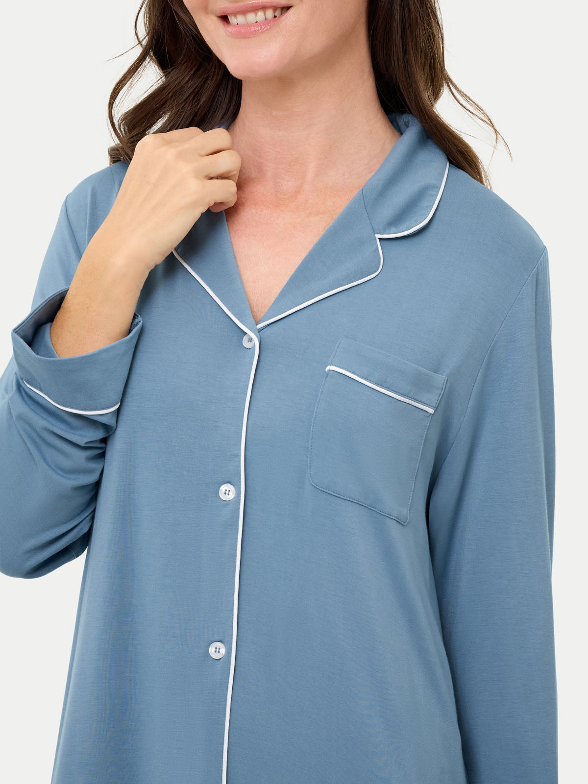 #color_coastal blue / Carlye is 5′8½″ wearing a size S